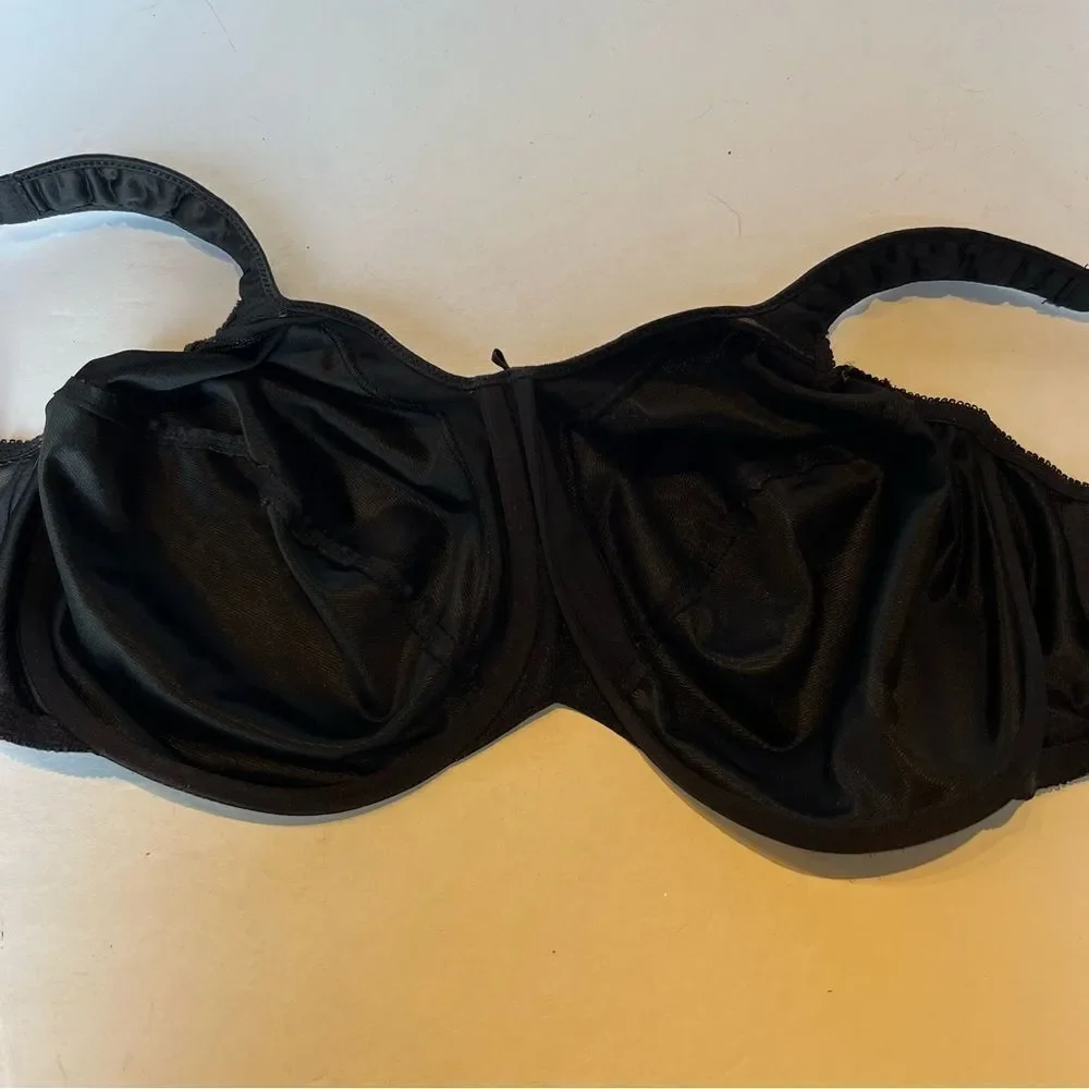 Bali Elegant Black Women's Bra Full Coverage Underwire, No padding Size 42DDD